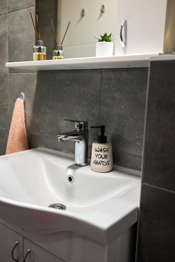 Lena Apartman Szabadka Kültér fotó
