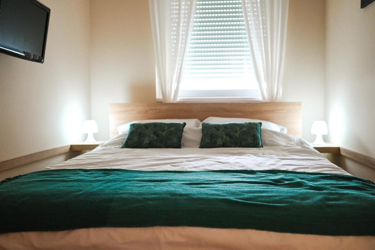 Lena Apartman Szabadka Kültér fotó